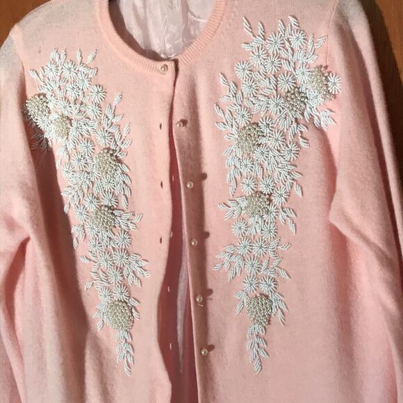 Vintage Gold Lamb Pink Embellished Cardigan Sweater. M - Picture 4 of 7